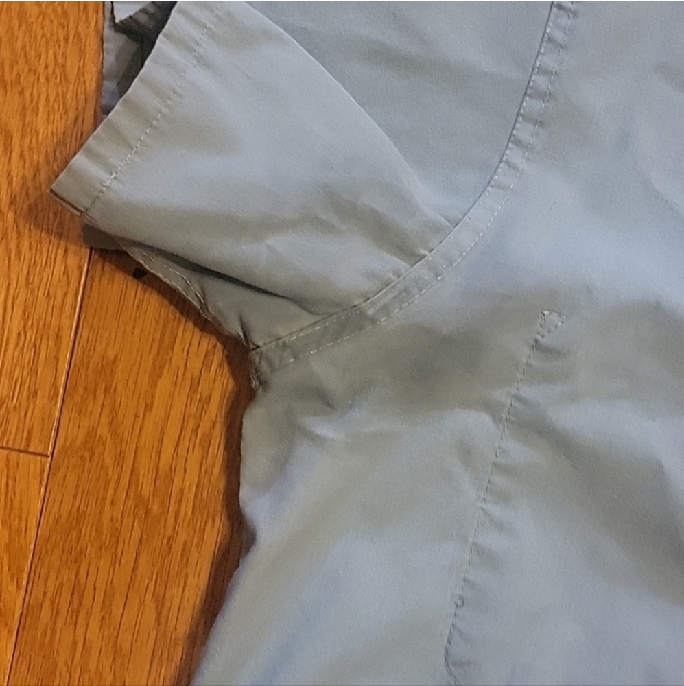 Unisex scrubs. Reversible. Pant with drawstring and Back pocket. Top breast pkt. - Picture 5 of 5